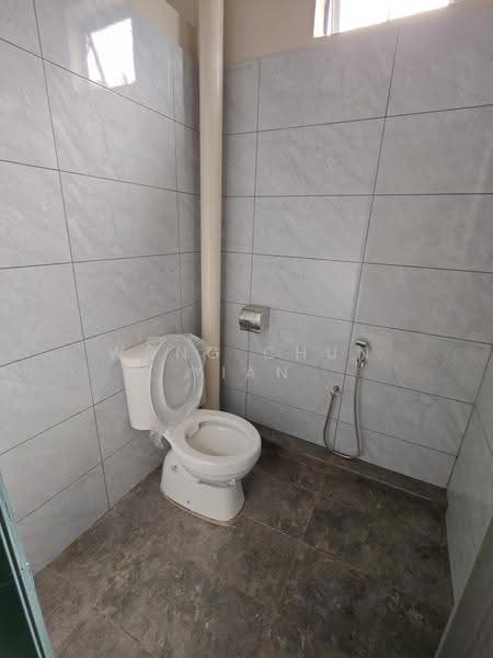 Factory for Rent in Taman Ria Jaya (Sungai Petani) - Wong Chun Yian - Bathroom - PropertyGuru.com.my