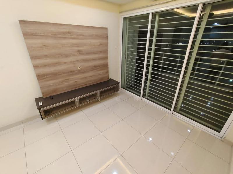 Kondominium untuk Disewa di The Regina - Ben Ling - Living Room - PropertyGuru.com.my