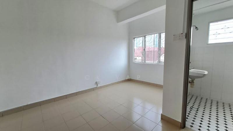 Apartment for Rent at Astana Square - CK Yap - Bathroom - PropertyGuru.com.my