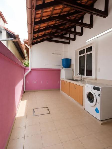 Semi-Detached House for Sale in Damansara Legenda (Petaling Jaya) - Jamie Huynh - Exterior - PropertyGuru.com.my