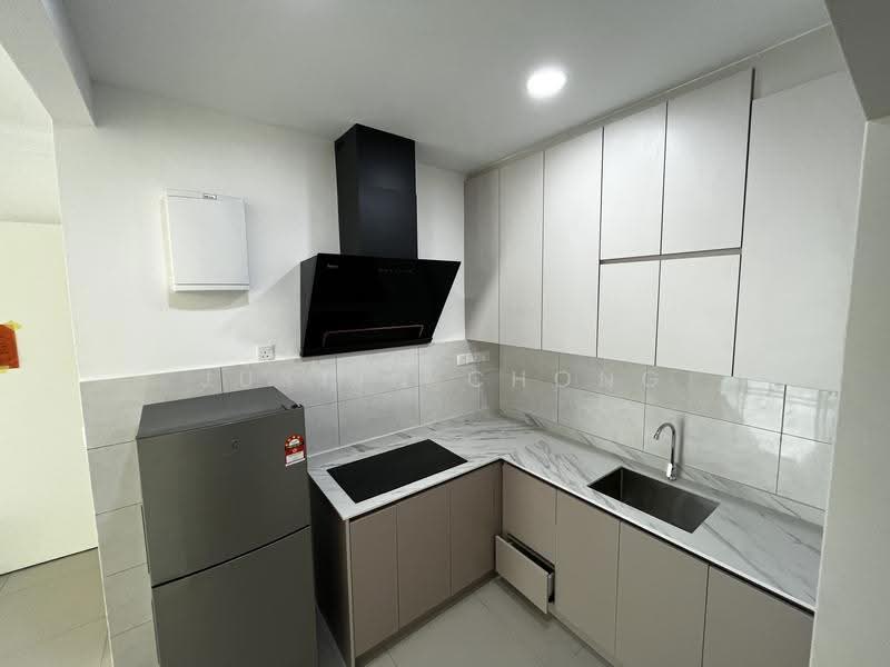 Condominium for Rent at d'Brightton - Justin Chong - Kitchen - PropertyGuru.com.my