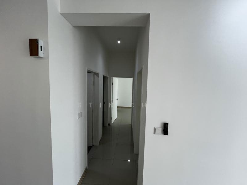 Condominium for Rent at d'Brightton - Justin Chong - Corridor - PropertyGuru.com.my
