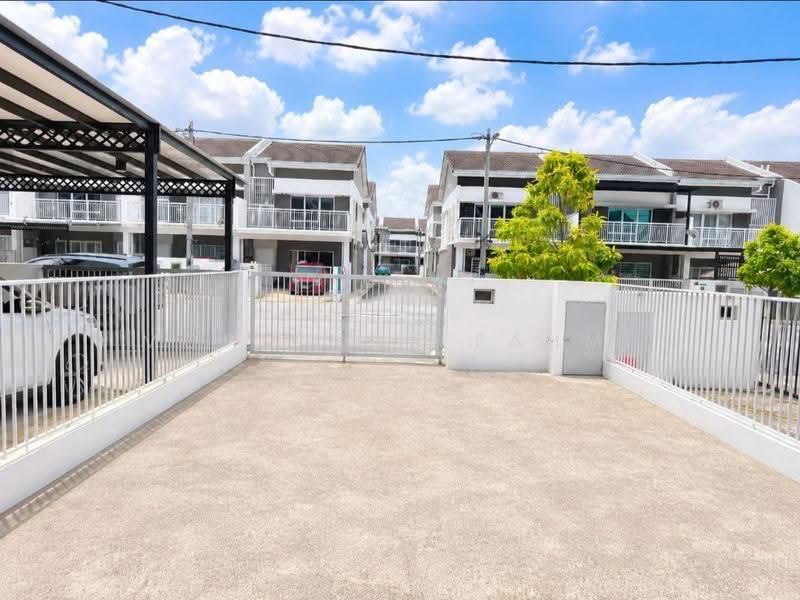 2-storey Terraced House for Sale in Gombak (Selangor) - Mohd Nor Fahmi - Exterior - PropertyGuru.com.my