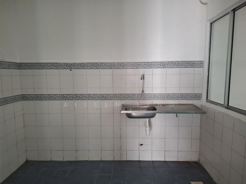 Apartment for Rent at Sri Anggerik 2 - Aileen Teng - Kitchen - PropertyGuru.com.my