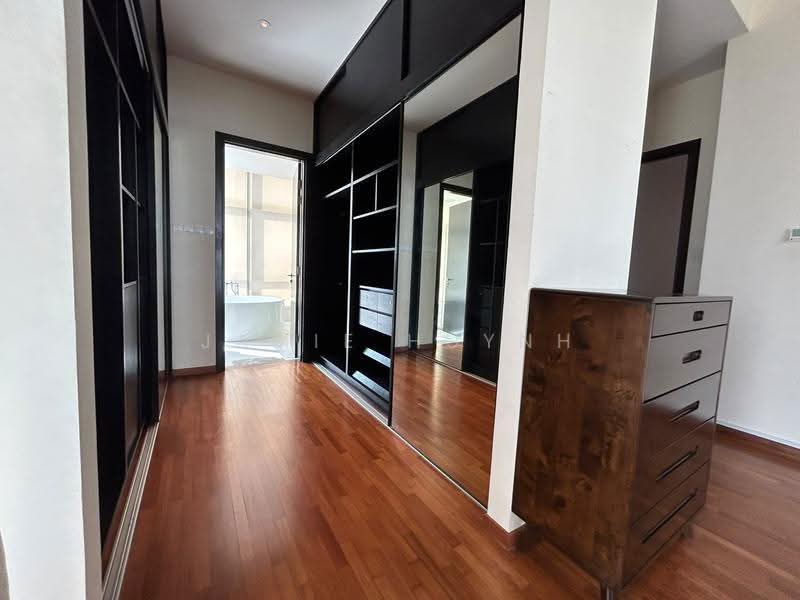 Condominium for Sale at Tropicana Grande - Jamie Huynh - Bathroom - PropertyGuru.com.my