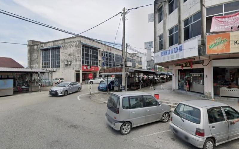 Shop / Office for Sale in Batu Pahat (Johor) - Winnie Tan - Exterior - PropertyGuru.com.my