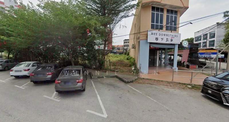 Shop / Office for Sale in Batu Pahat (Johor) - Winnie Tan - Exterior - PropertyGuru.com.my