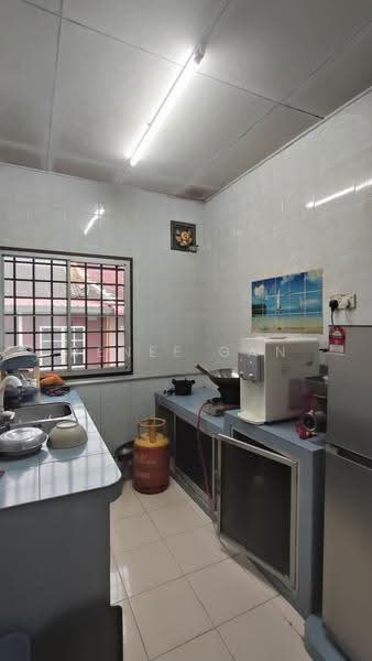 Rumah Teres untuk Dijual di Kota Tinggi (Johor) - Renee Gan - Kitchen - PropertyGuru.com.my