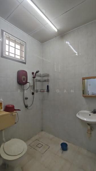 Rumah Teres untuk Dijual di Kota Tinggi (Johor) - Renee Gan - Bathroom - PropertyGuru.com.my
