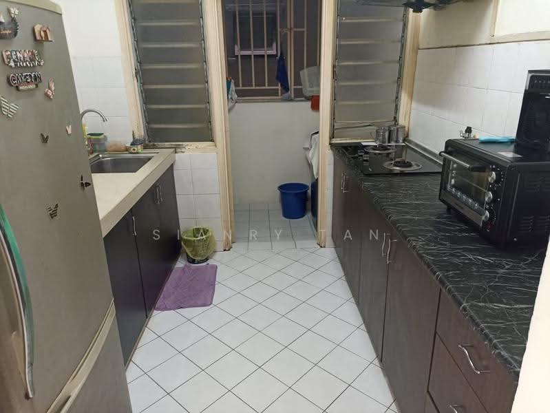 Condominium for Sale at Green Avenue Condominium - Sianry Tan - Kitchen - PropertyGuru.com.my