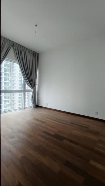 Kondominium untuk Dijual di Paradiso Nuova (Merak Kayangan) - Esther Ang - View - PropertyGuru.com.my