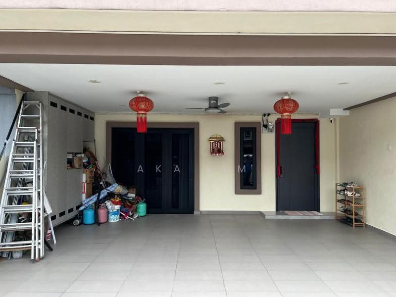 2-storey Terraced House for Rent in Petaling Jaya (Selangor) - Aka Lim - Exterior - PropertyGuru.com.my