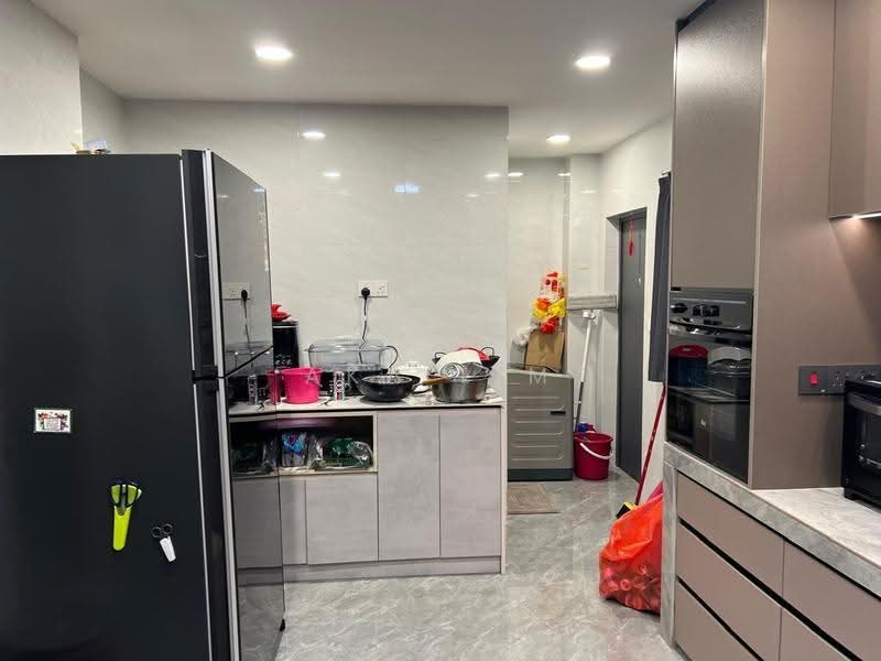 2-storey Terraced House for Rent in Petaling Jaya (Selangor) - Aka Lim - Kitchen - PropertyGuru.com.my