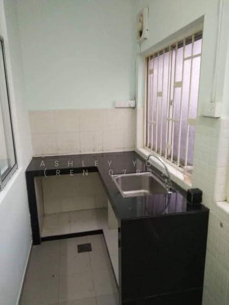 2-storey Terraced House for Sale in Setia Tropika (Johor Bahru) - Ashley Yong (REN 07812) - Kitchen - PropertyGuru.com.my