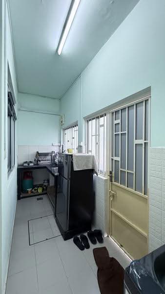 2-storey Terraced House for Sale in Setia Tropika (Johor Bahru) - Ashley Yong (REN 07812) - Kitchen - PropertyGuru.com.my