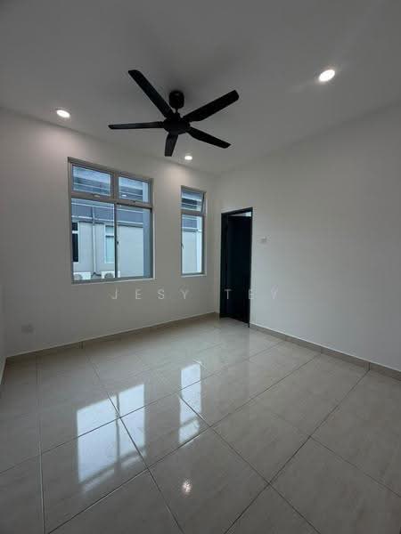 Cluster House for Sale in Kulai (Johor) - Jesy Tey - Interior - PropertyGuru.com.my