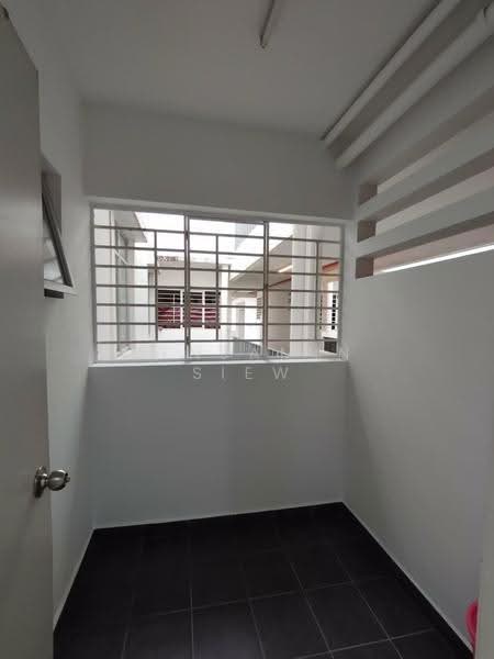 Pangsapuri untuk Dijual di D'Cerrum Apartment - Benjamin Siew - Interior - PropertyGuru.com.my