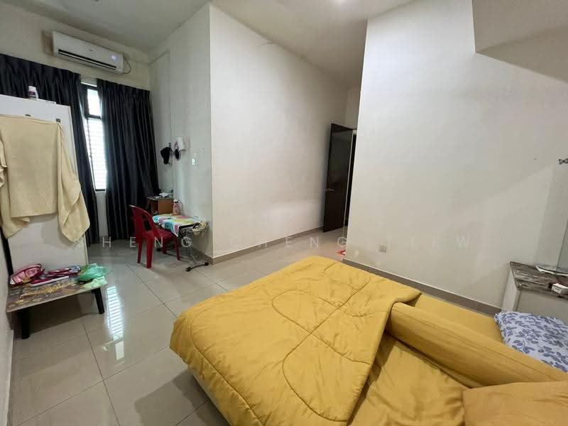 Cluster House for Rent in Taman Mount Austin (Tebrau) - Sheng Cheng Tiew - Bedroom - PropertyGuru.com.my