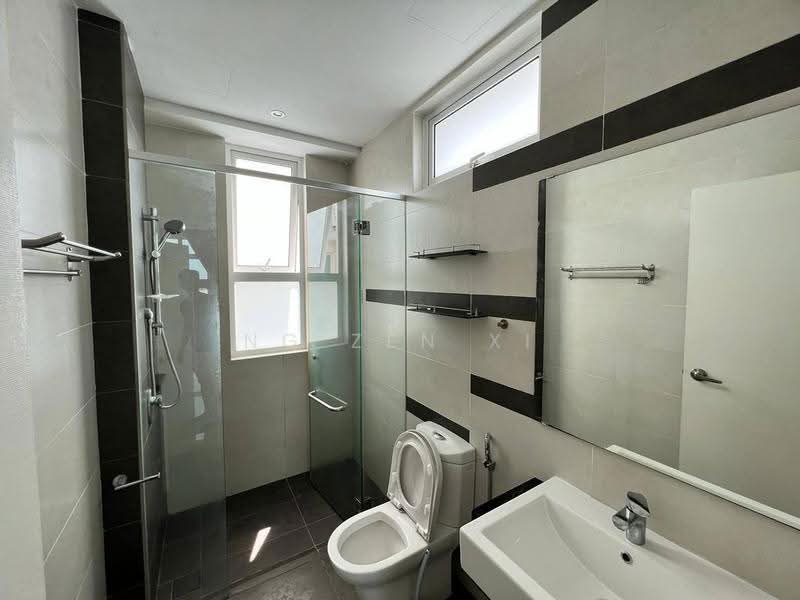 Kondominium untuk Dijual di D'Suites Akasia Horizon @ Horizon Hills - NG ZEN XI - Bathroom - PropertyGuru.com.my