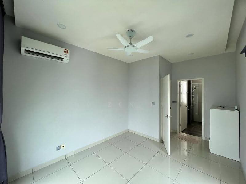 Kondominium untuk Dijual di D'Suites Akasia Horizon @ Horizon Hills - NG ZEN XI - Bedroom - PropertyGuru.com.my