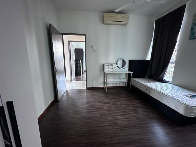 Kediaman Servis untuk Dijual di The Loft @ ZetaPark - Jeff Ng - Bedroom - PropertyGuru.com.my