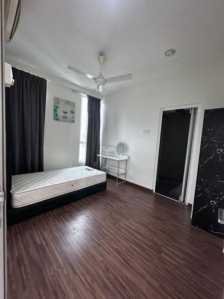 Kediaman Servis untuk Dijual di The Loft @ ZetaPark - Jeff Ng - Bedroom - PropertyGuru.com.my