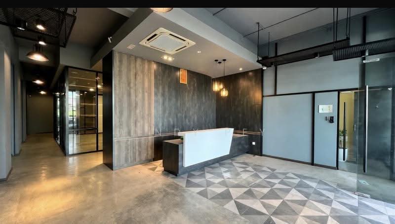 Shop / Office for Rent in Raja Uda (Butterworth) - Wendy Pey - Entrance - PropertyGuru.com.my