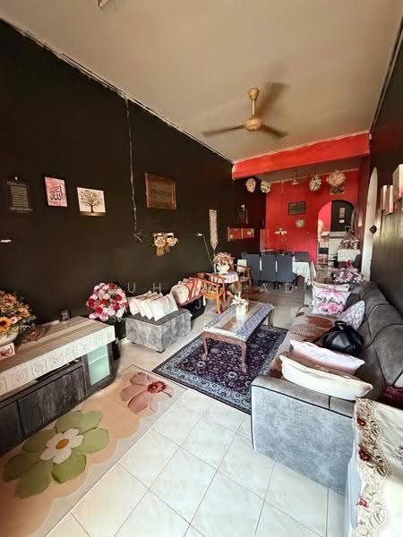 Rumah Teres untuk Dijual di Kemaman (Terengganu) - Muhammad Najmi - Living Room - PropertyGuru.com.my