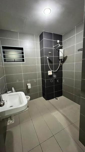 Condominium for Rent at The Henge - Reen Loke - Bathroom - PropertyGuru.com.my