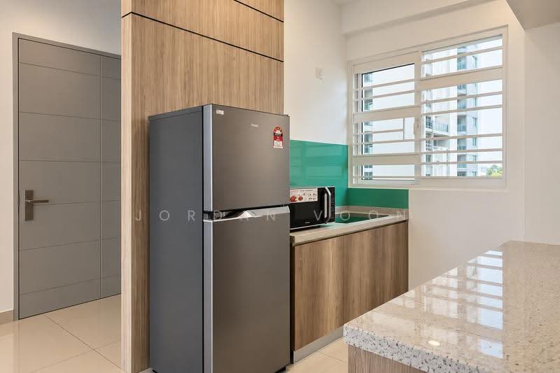 Condominium for Rent at Tropicana Bay Residences - Jordan Voon - Kitchen - PropertyGuru.com.my