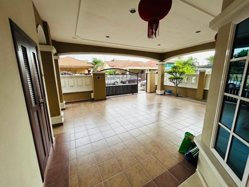 Semi-Detached House for Sale in Mutiara Bukit Raja (Kapar) - Bee Har Chew - PropertyGuru.com.my