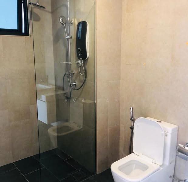 Kediaman Servis untuk Disewa di East Parc @ Manjalara - Eva Yap - Bathroom - PropertyGuru.com.my
