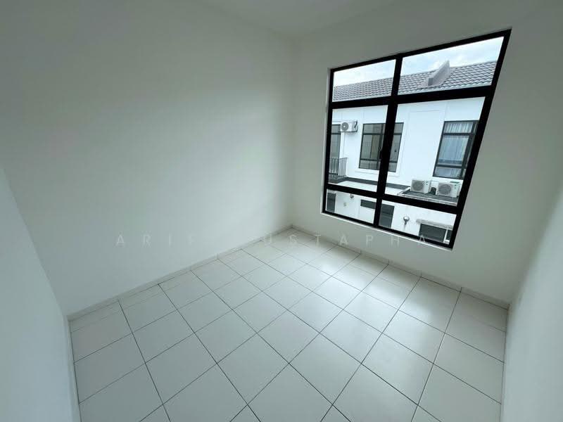 2-storey Terraced House for Sale in Eco Grandeur (Puncak Alam) - Arif Mustapha - Interior - PropertyGuru.com.my