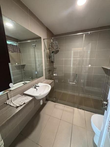 Service Residence for Sale at Summerton - Wilson Tan - Bathroom - PropertyGuru.com.my