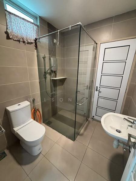 Service Residence for Sale at Summerton - Wilson Tan - Bathroom - PropertyGuru.com.my