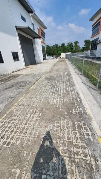 Factory for Rent in Saujana Rawang (Rawang) - Vivian Lee Fun - Exterior - PropertyGuru.com.my