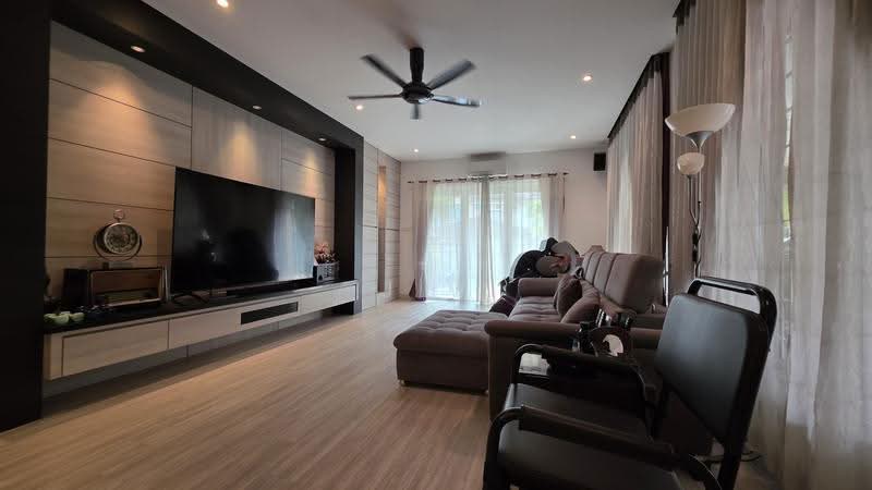 Rumah Berkembar untuk Dijual di Kota Kemuning (Shah Alam) - J J - PropertyGuru.com.my