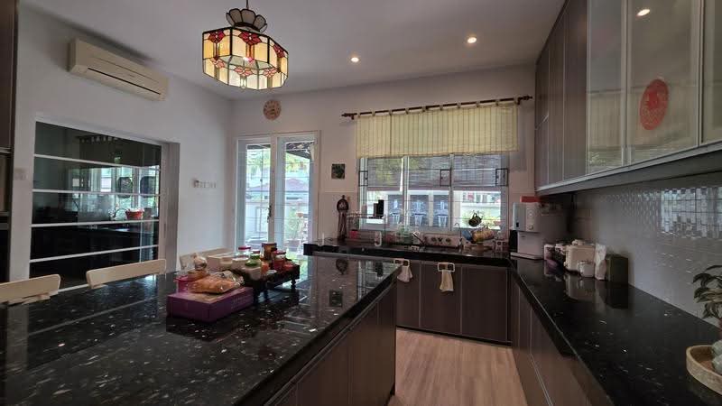 Rumah Berkembar untuk Dijual di Kota Kemuning (Shah Alam) - J J - PropertyGuru.com.my