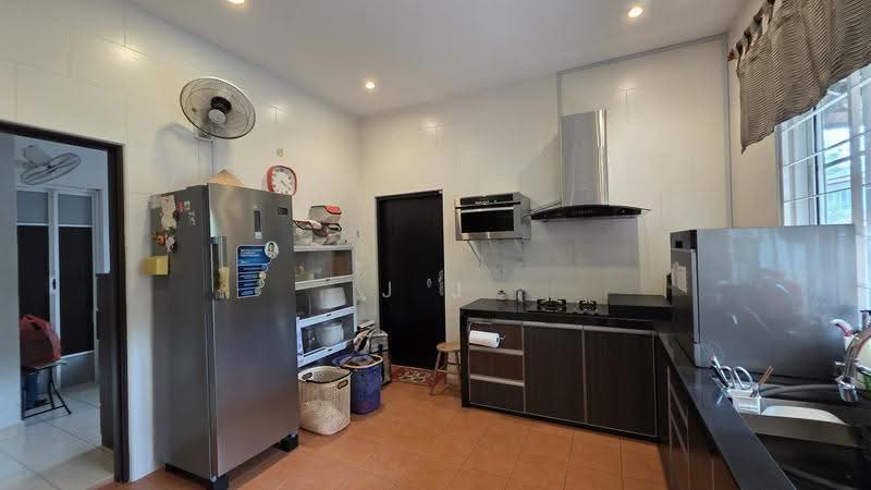 Rumah Berkembar untuk Dijual di Kota Kemuning (Shah Alam) - J J - PropertyGuru.com.my