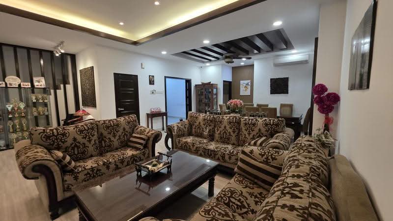 Rumah Berkembar untuk Dijual di Kota Kemuning (Shah Alam) - J J - PropertyGuru.com.my