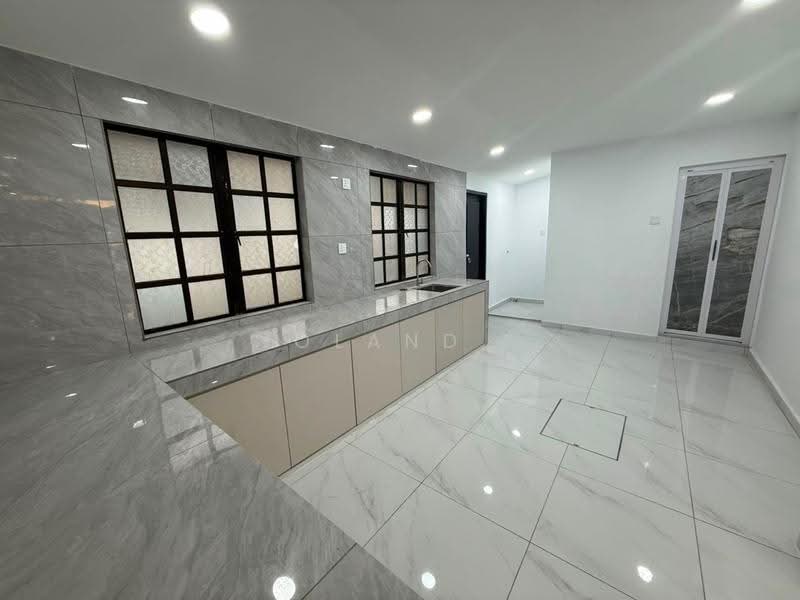 Terraced House for Sale in Taman Desa Tebrau (Tebrau) - Yoland . - Kitchen - PropertyGuru.com.my