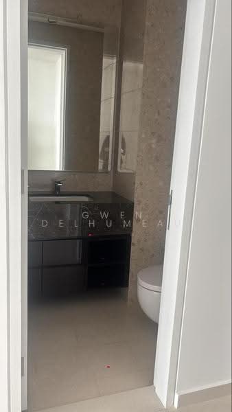 Service Residence for Sale at Regent Suites @ Pavilion Damansara Heights - Gwen Delhumeau - Bathroom - PropertyGuru.com.my