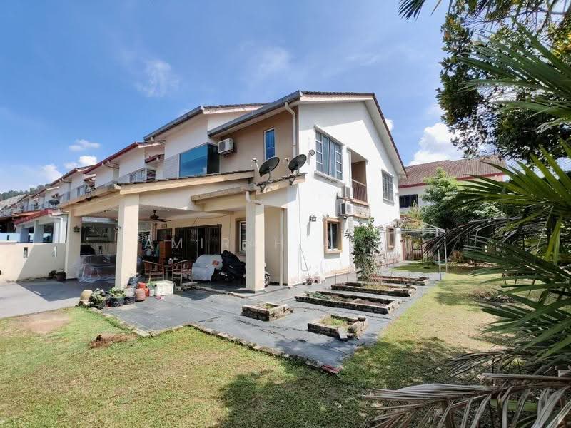 2-storey Terraced House for Sale in Seksyen U10 (Shah Alam) - Amirah Azmi - PropertyGuru.com.my