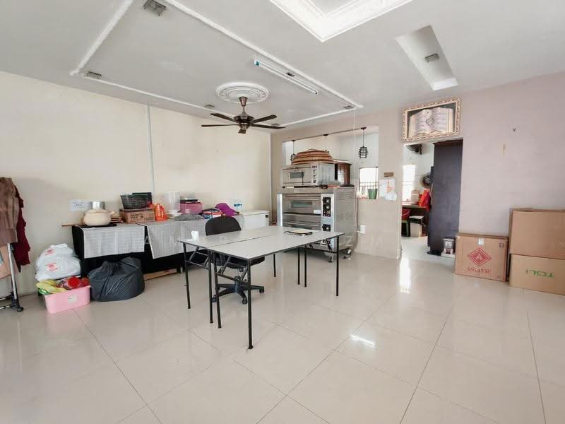 2-storey Terraced House for Sale in Seksyen U10 (Shah Alam) - Amirah Azmi - PropertyGuru.com.my