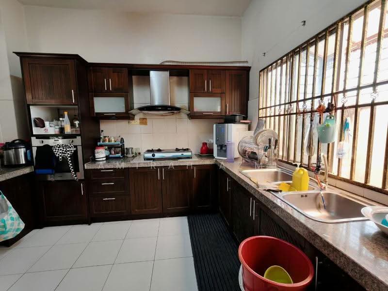 2-storey Terraced House for Sale in Seksyen U10 (Shah Alam) - Amirah Azmi - PropertyGuru.com.my