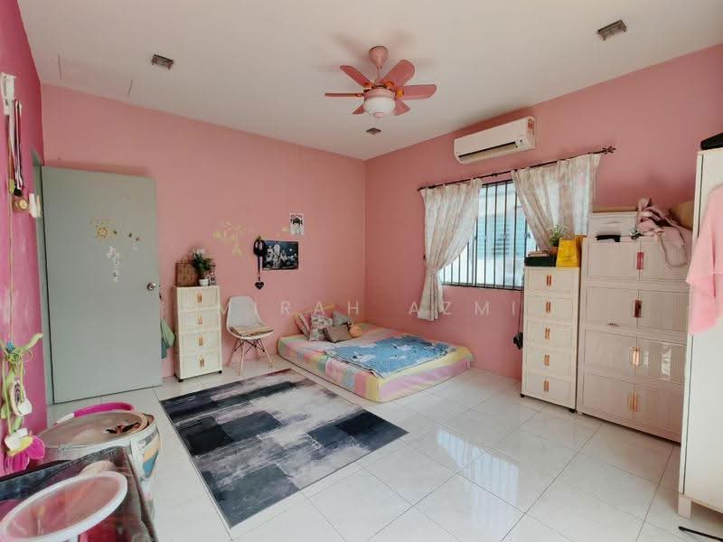 2-storey Terraced House for Sale in Seksyen U10 (Shah Alam) - Amirah Azmi - PropertyGuru.com.my