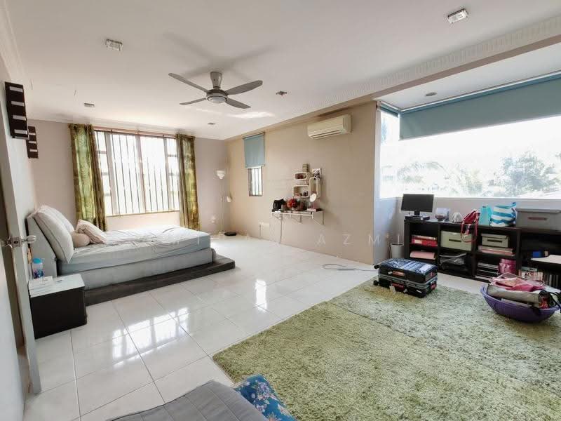 2-storey Terraced House for Sale in Seksyen U10 (Shah Alam) - Amirah Azmi - PropertyGuru.com.my