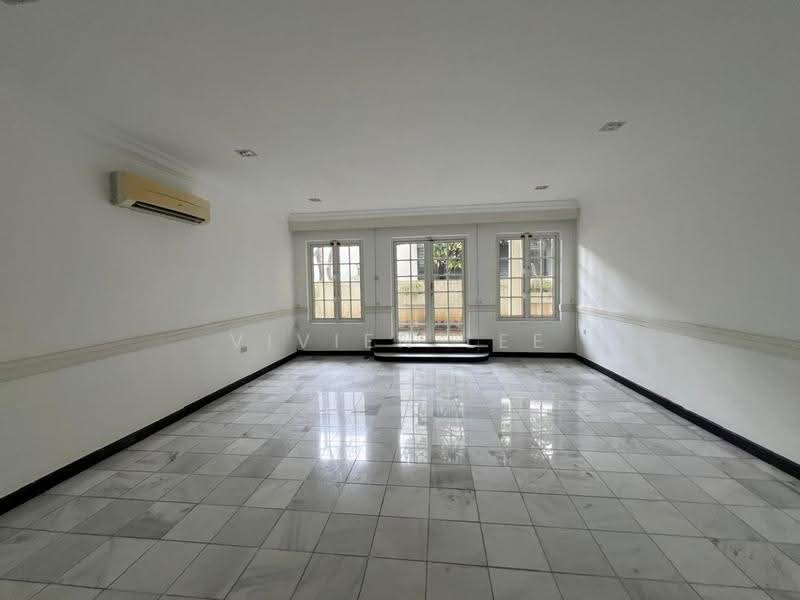 Bungalow House for Sale in Taman U Thant (Ampang) - Vivien Lee - Living Room - PropertyGuru.com.my