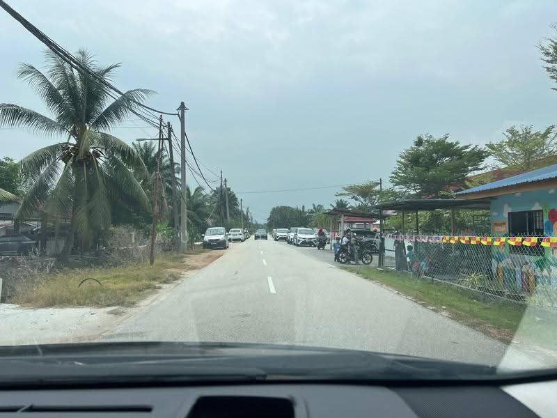 Commercial Land for Sale in Ijok Batu 8 (Ijok) - Taufiq Azlan - Exterior - PropertyGuru.com.my