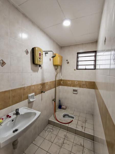2-storey Terraced House for Rent in Setia Impian (Setia Alam) - Jack Khor Phor Jiing - Bathroom - PropertyGuru.com.my